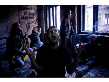 Spreading Dread Spreading Dread