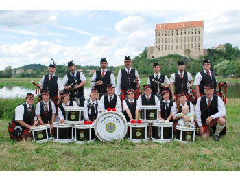 The Rebel Pipers 