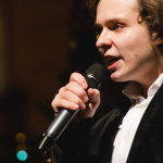 Miroslav Stern na Staroměstském náměstí v Praze