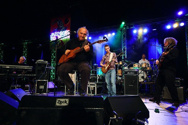 50 let v šoubyznysu – Konstantin Ruchadze