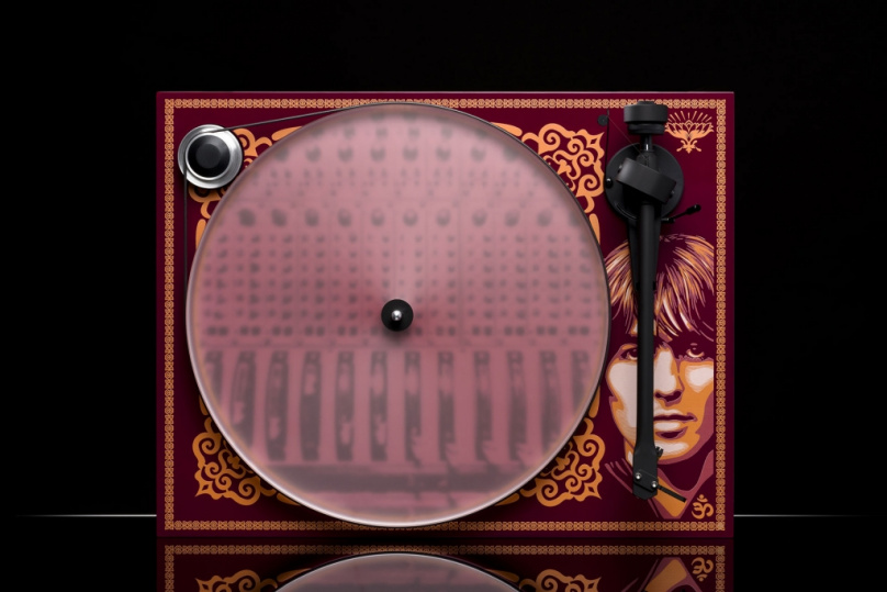 Limitovaná edice gramofonu Pro-Ject na počest George Harrisona 